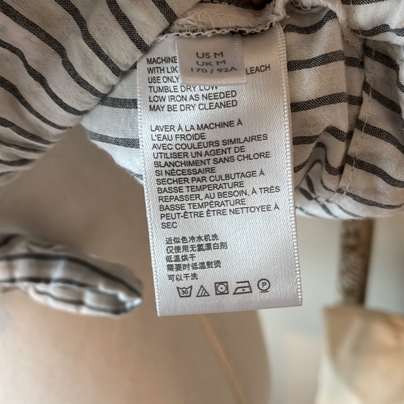 Cropped Stripped Button Down - Picture 5 of 5